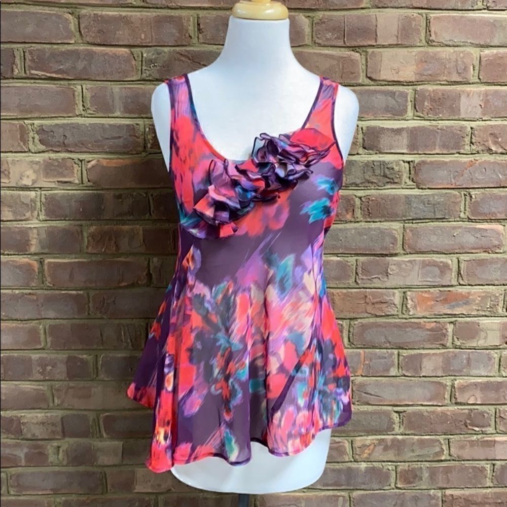 Express multi color tank blouse - Picture 2 of 7